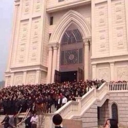 Cina: Wenzhou, il governo inizia la demolizione della chiesa Sanjiang