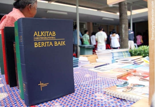 Malaysia: Consiglio islamico di Selangor: Le Bibbie non saranno restituite, pronti a nuovi sequestri