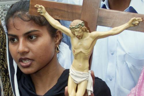 PAKISTAN - Beffato dai suoi avvocati un cristiano accusato di blasfemia!