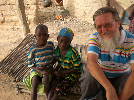 Niger: presunti jihadisti rapiscono sacerdote italiano Pierluigi Maccalli!